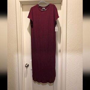 Time and Tru Burgundy Midi Dress